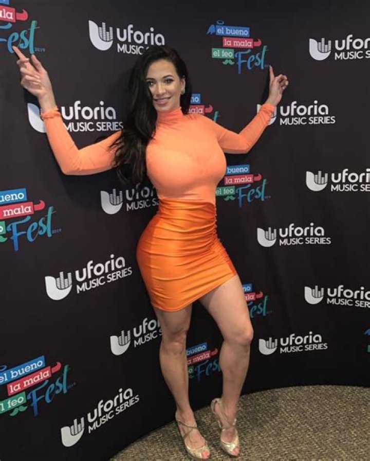 Carla Medrano